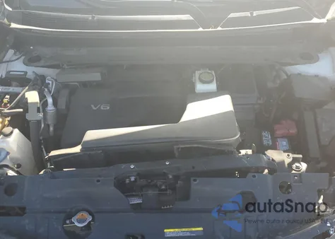 2018 Nissan Pathfinder S from USA, damaged, VIN 5N1DR2MM0JC650152